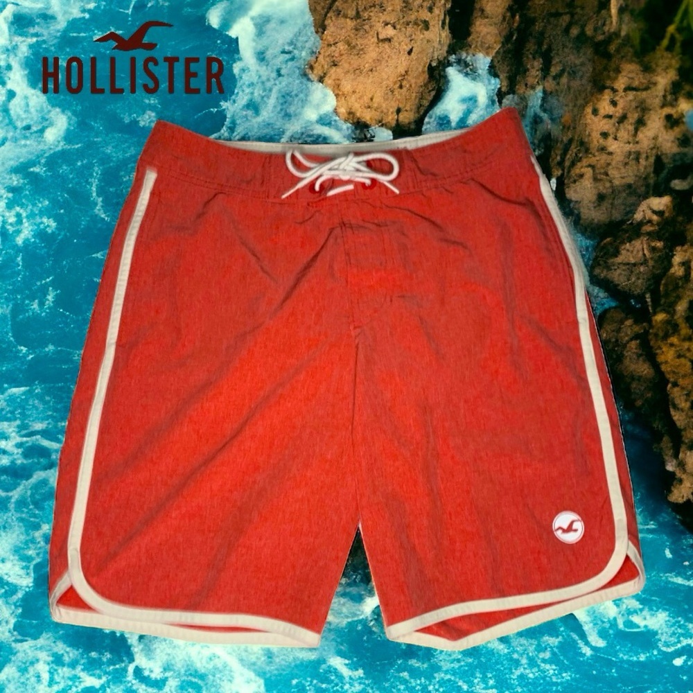 HOLLISTER Men’s swim shorts with pockets- W28